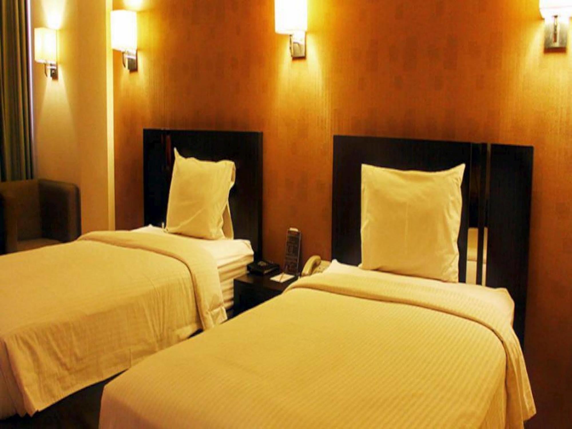 Hotel Naval Bandung Dış mekan fotoğraf